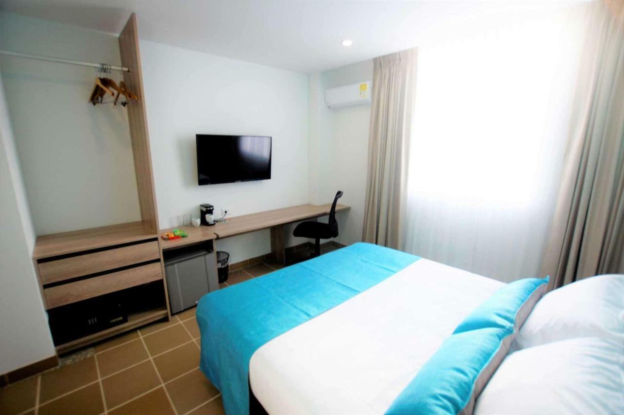 Best Western Puerto Gaitán Exteriör bild